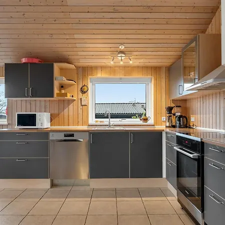 펜션 Filisha - 200m From The Sea By Interhome Millinge