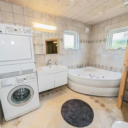 Filisha - 200m From The Sea By Interhome 펜션 Millinge